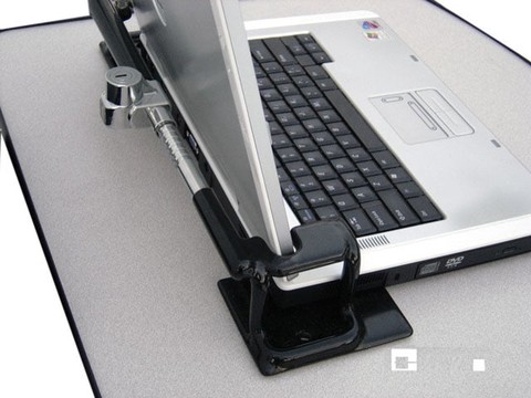 Newcastle Systems B114 Stands